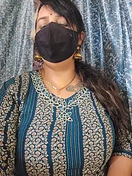 cute-tanvi webcam
