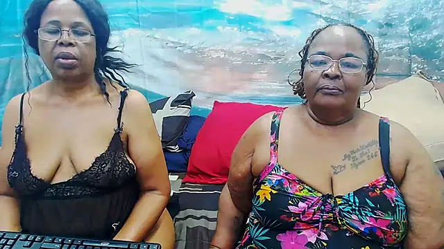 SEXY_MATURExx live sex cam