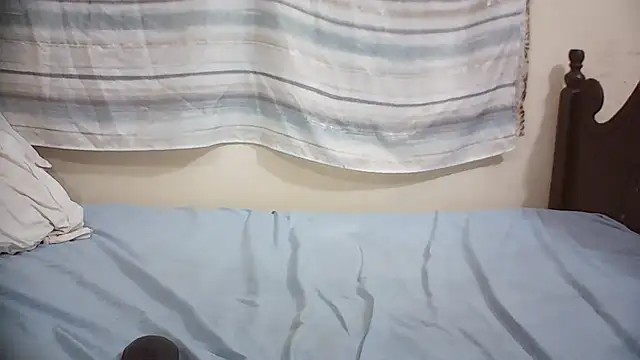 emmyteaz1 webcam