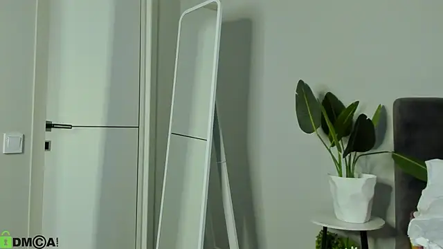 Nika_Jonson webcam