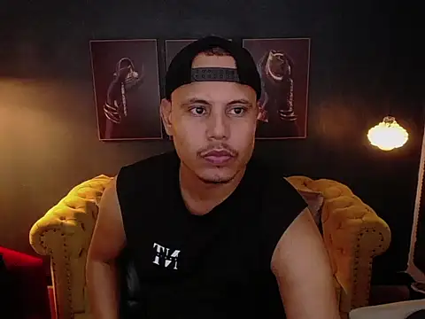 noah_oliver1 webcam