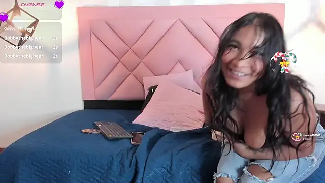 isa_cute_1 webcam