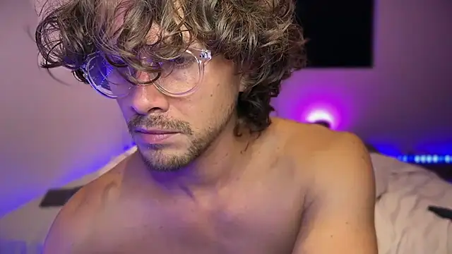 mcklister_kinky_feets