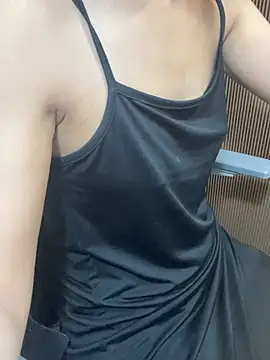 Mina048 webcam