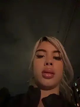 YouCandiSumisa live cam