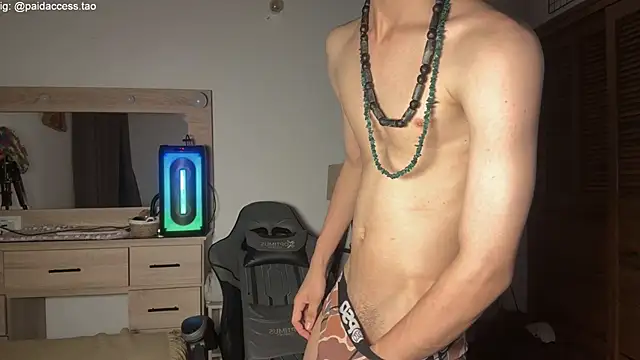 OopsAgain_ webcam