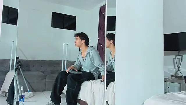 TonyBenedetti webcam