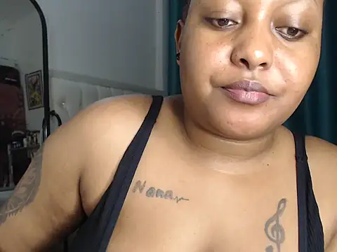 Mamacita_Boo webcam