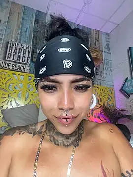 TattooraXXX webcam