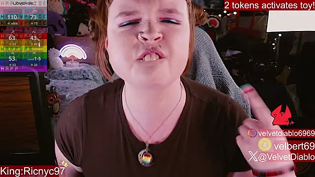 VelvetDiablo live cam