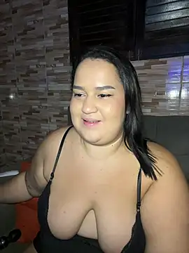 yesmiia webcam