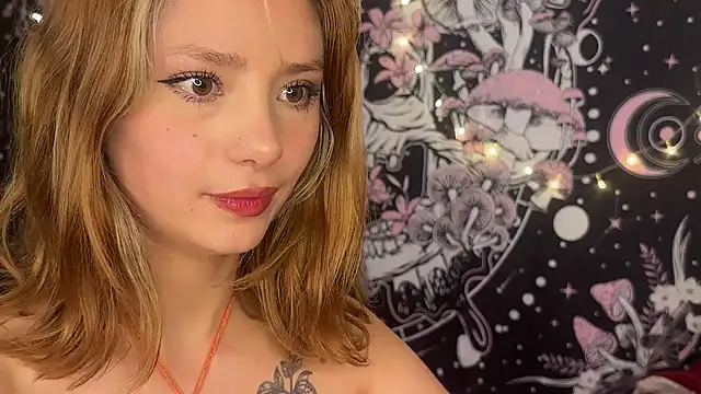 ari_kat webcam