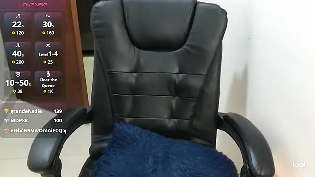 spicey_latina - Spicey_latina's free webcam - UK Sex Cams