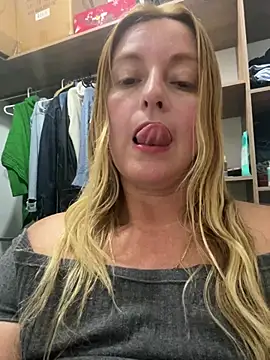 moniquerainx webcam