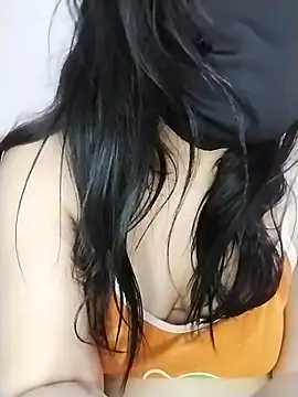 Just_noura live cam