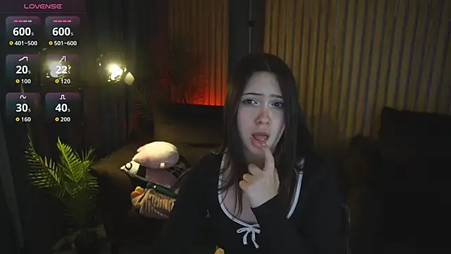 MargaritaGrey live cam on StripChat