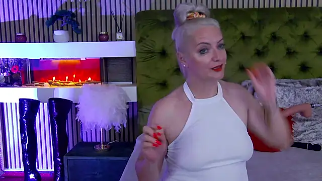 LadyTouch live cam