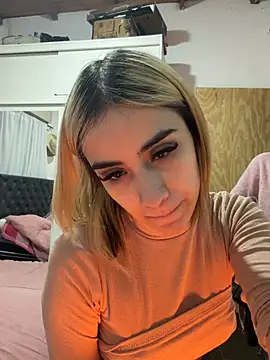 Babylovetierna1 live cam