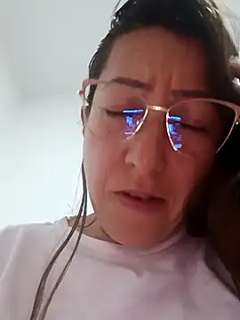 beautyfullchrys webcam