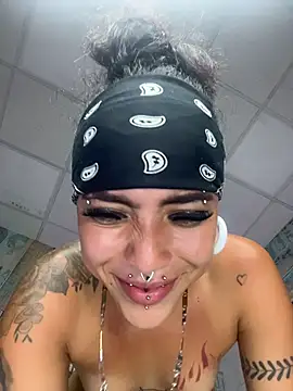 TattooraXXX webcam