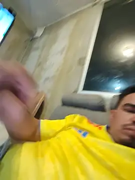 2025-DANIEL live cam on StripChat