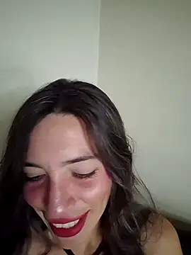 loveuu-bae webcam