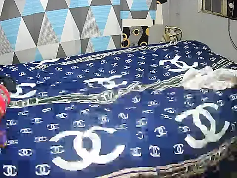 Trish_CurveCock live cam on StripChat
