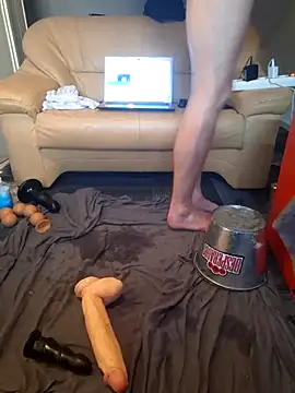 NoFace_Twink_X webcam