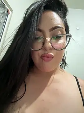 MileyGia webcam