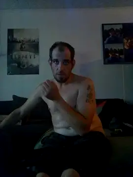 Codymc89 live cam on StripChat