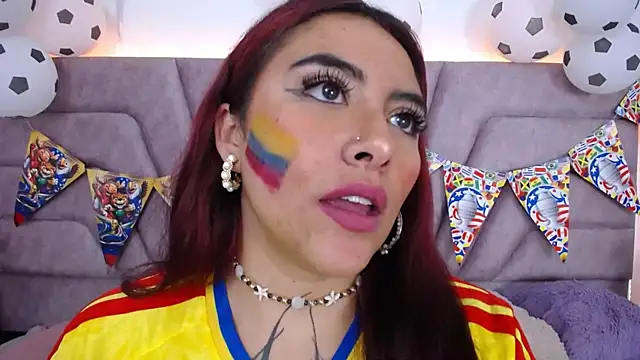 Jessica_Kraftt live cam on StripChat