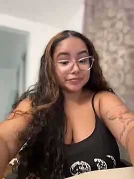 CurlyGirl_1 live cam on StripChat