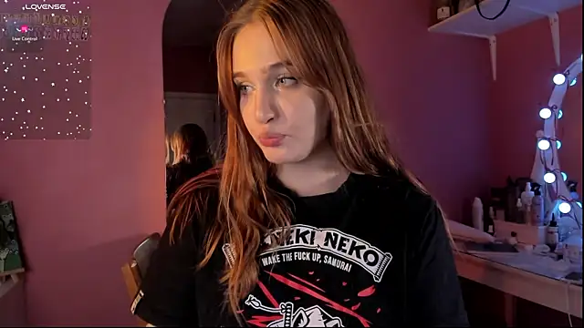 CarolineLovers webcam