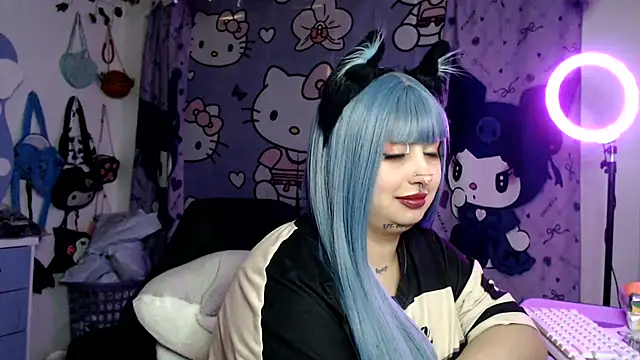 lussyevans24 webcam