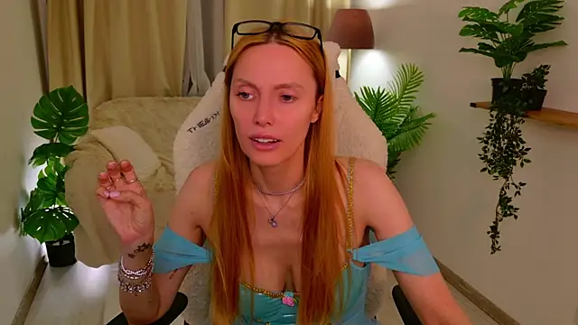 Love_Call webcam