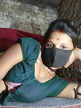 Hoty_girl_143 webcam