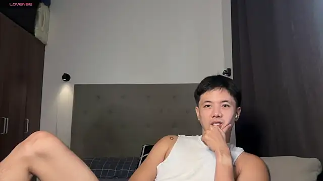 Addictiveboi webcam