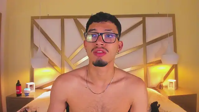 Jaxon_Carter webcam