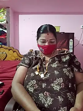 tamil_lathikaaa webcam