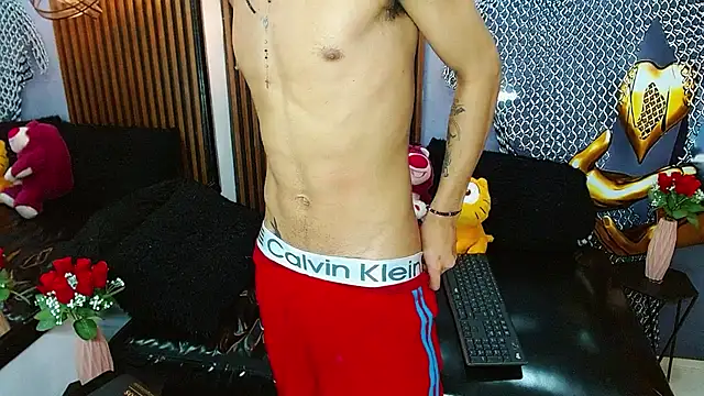Skinny_cute_Alyer webcam