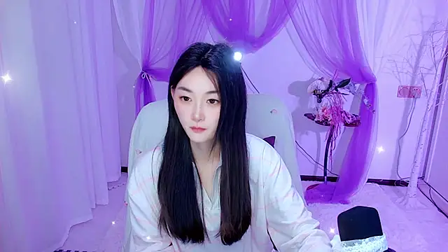 Tili_Lucky webcam
