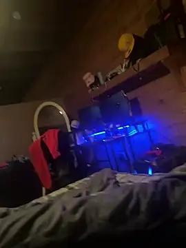 madehercumm webcam