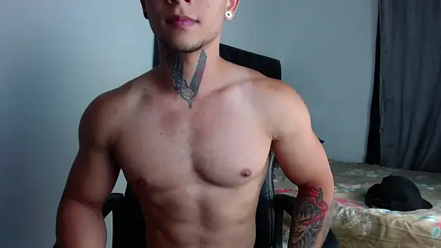Erosscott_ webcam