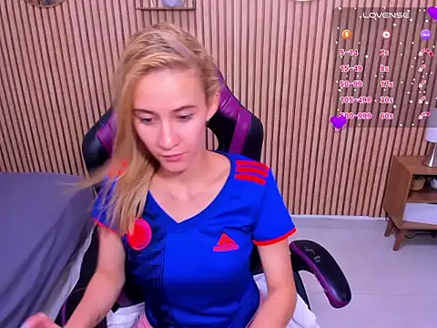 Honeyy_Sun webcam