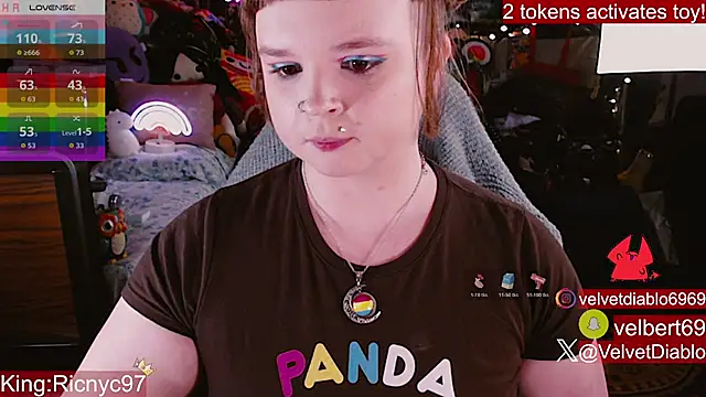 VelvetDiablo webcam