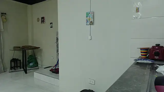 AlinaWoolf_ webcam