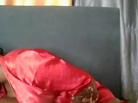 cutelady1 live cam on StripChat