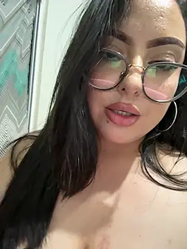 MileyGia webcam