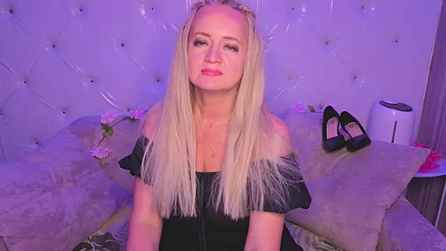 Ingrid_Eriksen live cam