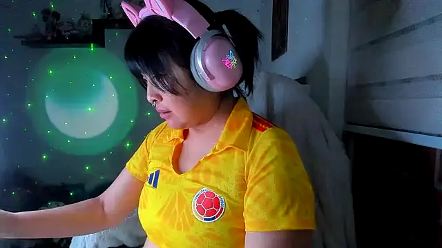 Shaddycute_ live cam